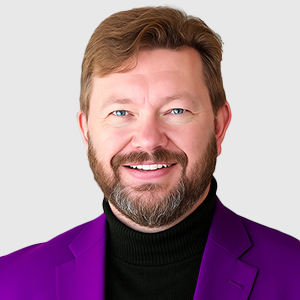 Riley_Shawn_NEW-2025_300x300_putty